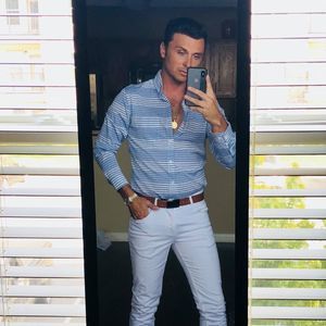 Meet your Posher, Rocky buck